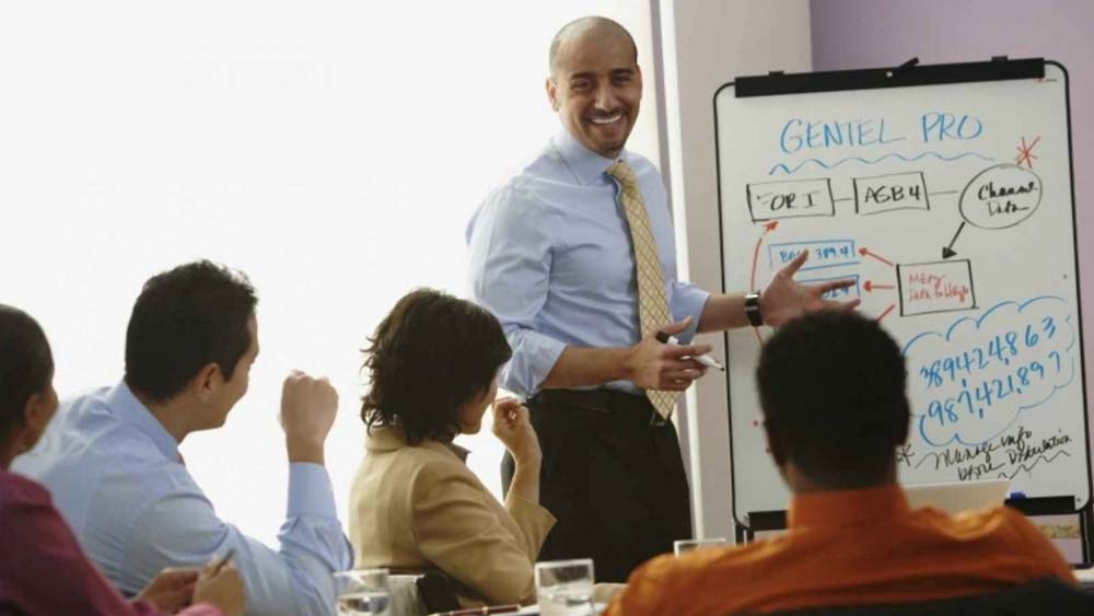 Business coaching blog2 - چرا کوچینگ کسب و کار برای شرکت‌های ایرانی یک ضرورت است؟