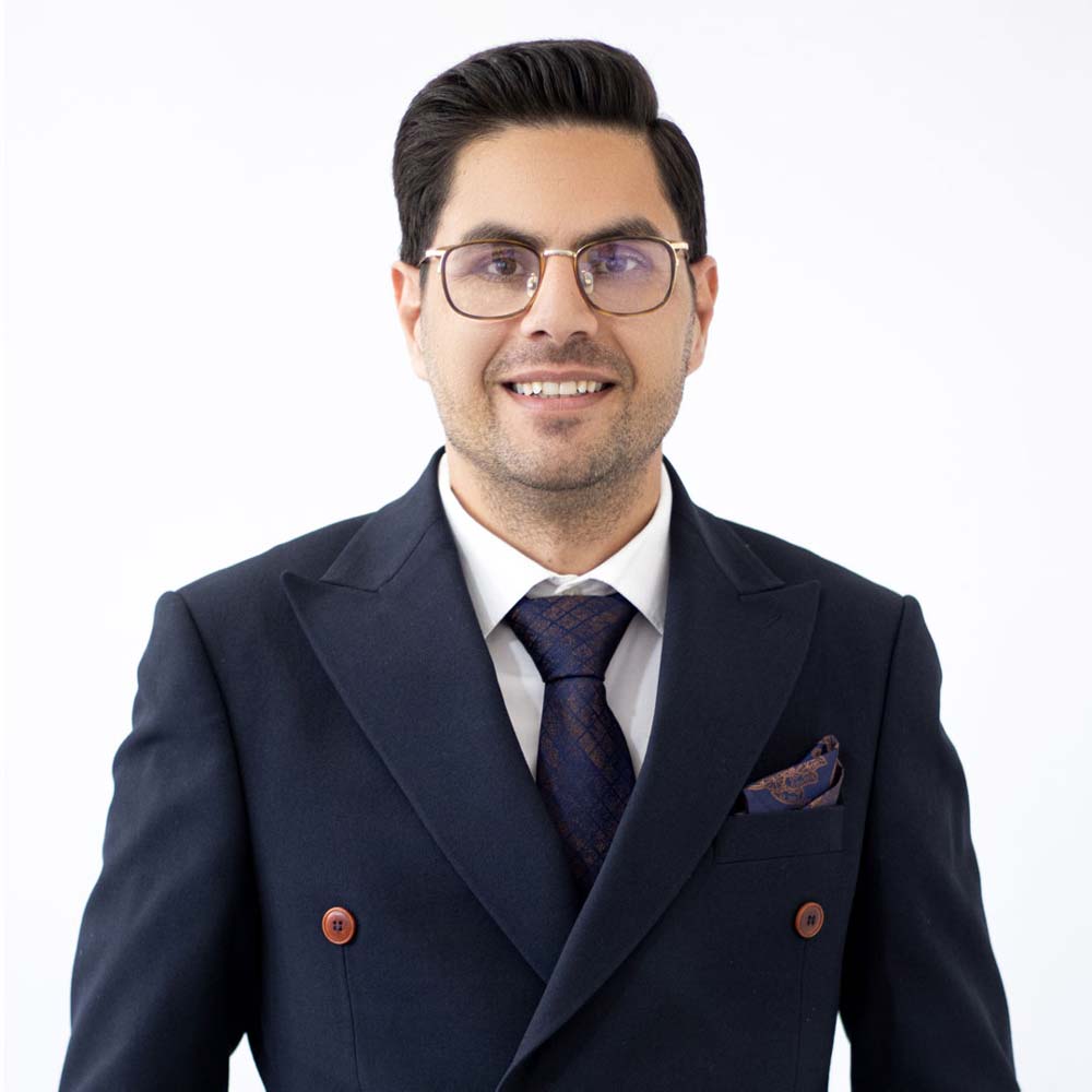 Hadi tayefi - 7 بیزینس کوچ برتر یزد