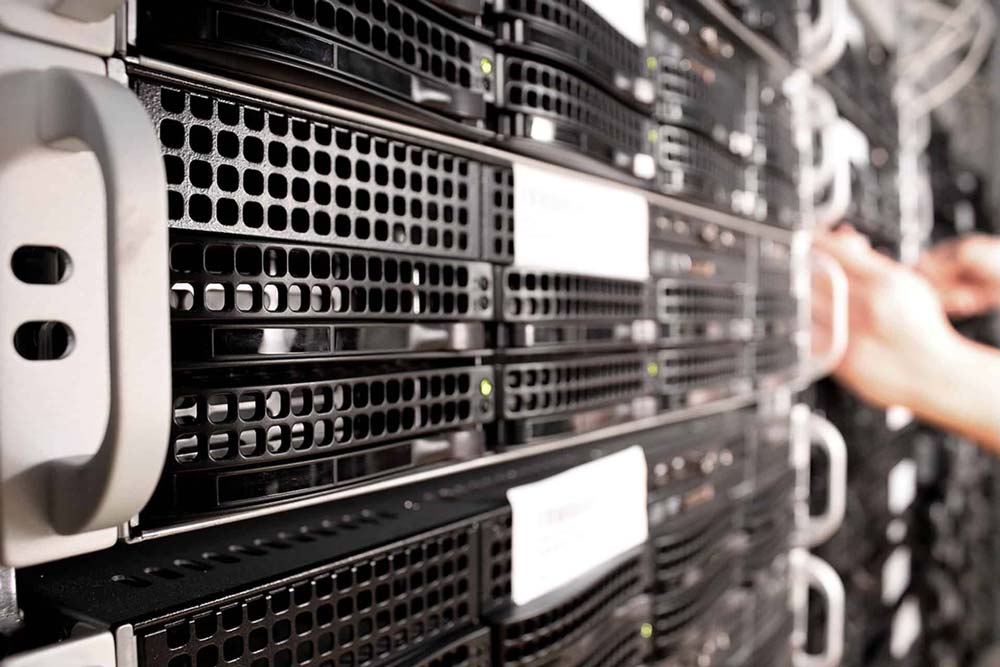 server computers - سرور اختصاصی چیست؟